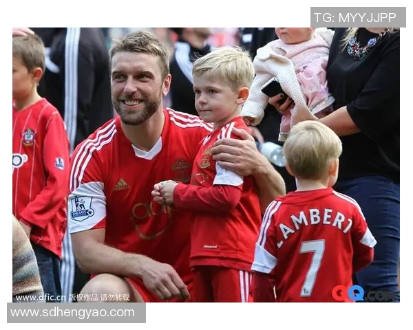 霉霉与足球球星的恋情揭秘他们的感情真相与未来走向